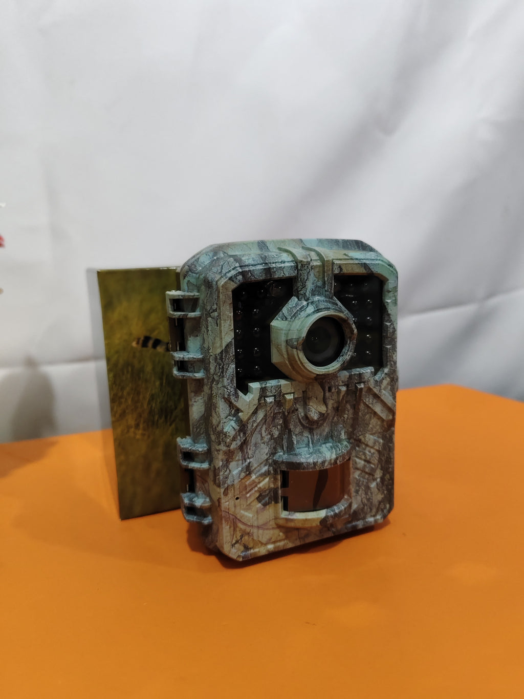 Hidden HD Animal Monitoring Camera Outdoor Waterproof Field Camera Infrared Induction Orchard Camera DL003